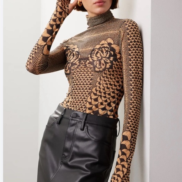 AFRM Zadie mesh top XS EUC - Picture 2 of 6